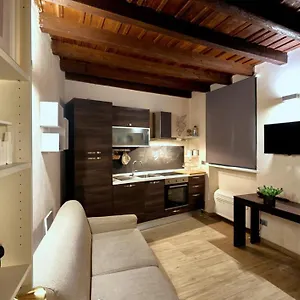 Grazioso Monolocale Nel Cuore Di Brera Appartamento